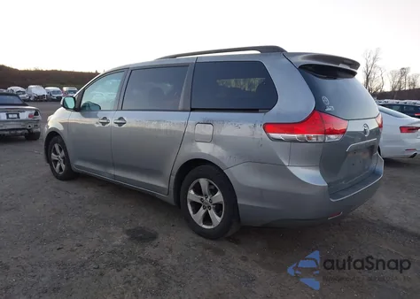 2011 Toyota Sienna Le V6 from USA, damaged, VIN 5TDKK3DC5BS045721